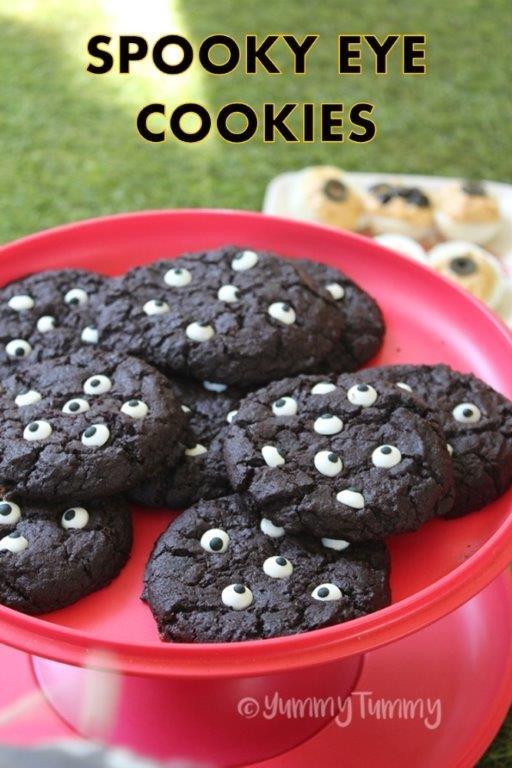 Spooky Eye Cookies