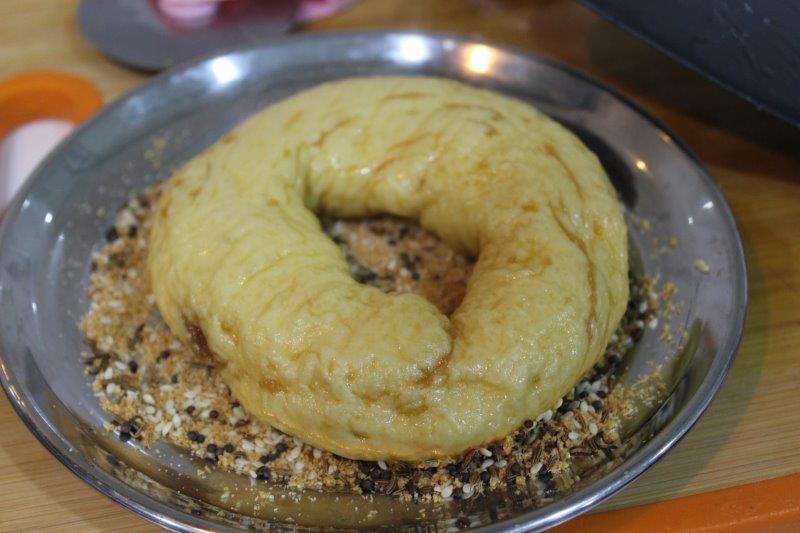 Best Ever Homemade Bagels Recipe - 84