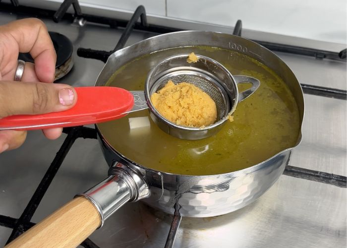 dip miso in hot broth