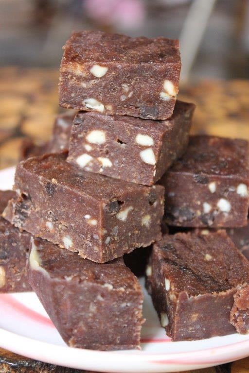 Biscuit Bar made with chocolate, milk, butter and biscuits