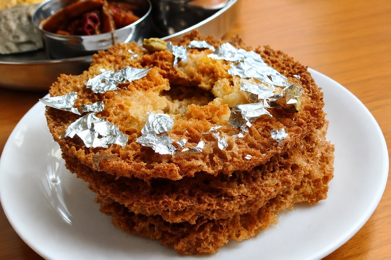 Ghevar Recipe (Easy, Step by Step Ghewar Recipe) Ghevar Recipe (Easy, Step by Step Ghewar Recipe)