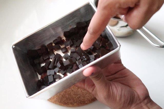 coffee mix in mould and cut into cubes