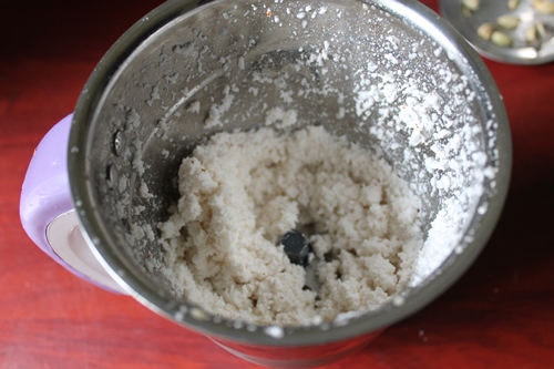 grind coconut in blender