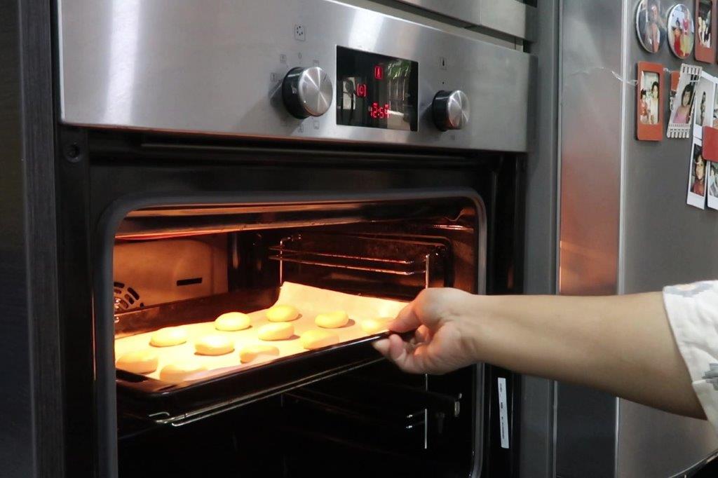 bake ghee biscuits in oven