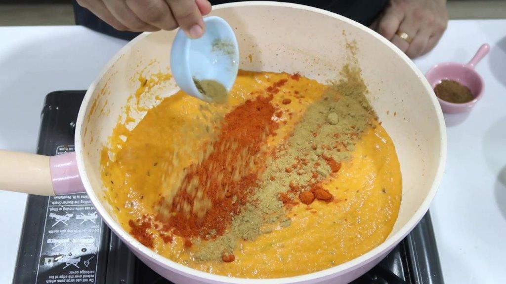 coriander powder stirred in the gravy base