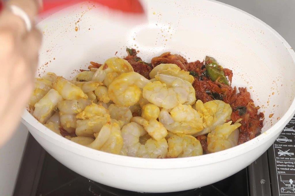 Prawn Thokku   Prawn Thokku Recipe   Eral Thokku Recipe - 2