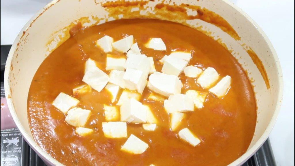 homemade paneer is added in gravy