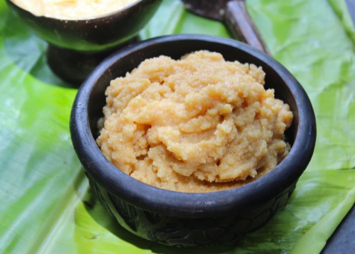 palkova sweet served in a wooden bowl