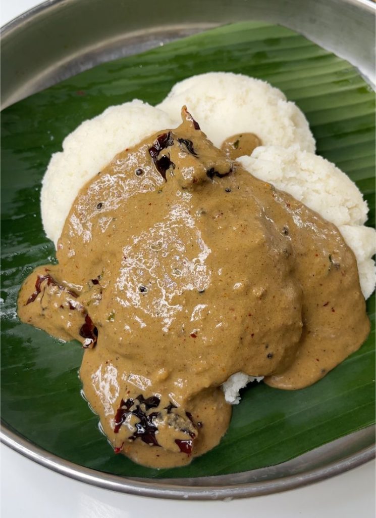 groundnut chutney with idli