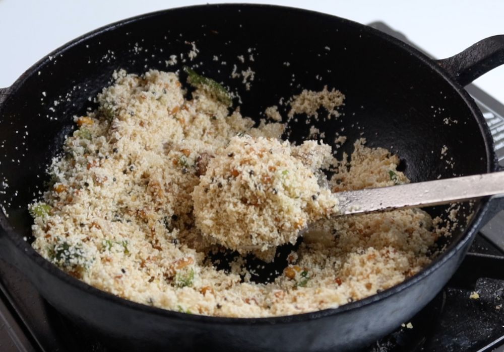 rava well roasted for upma