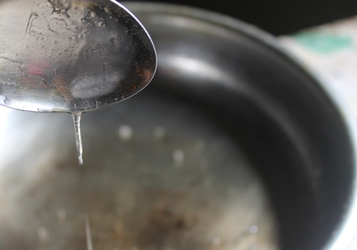 sugar syrup 2 string consistency shown