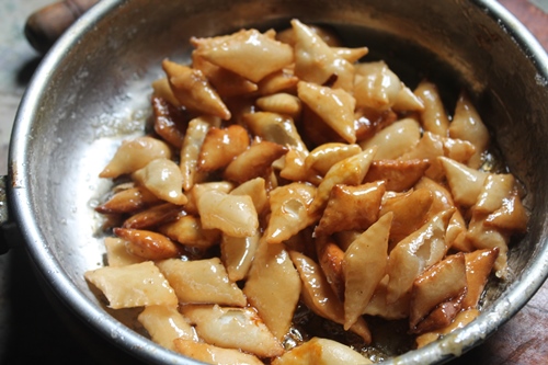 fried diamond added in sugar syrup