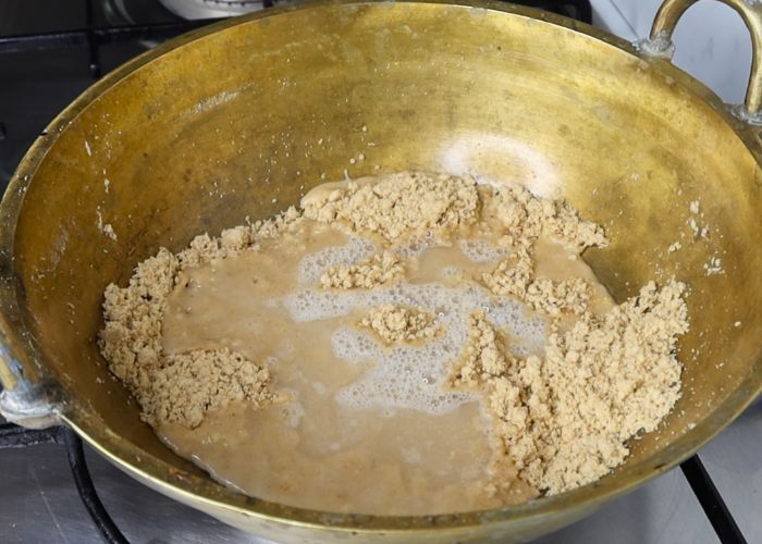 add water to wheat flour