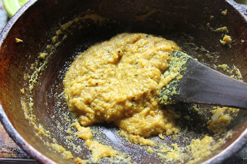 tempering for yellow capsicum chutney