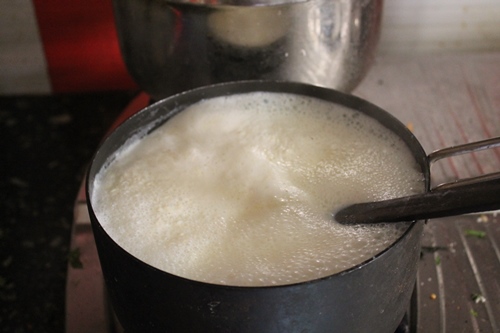 milk coming to boil
