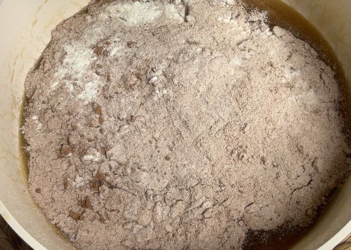 add cocoa milk powder mix into the syrup