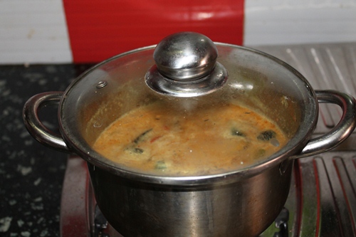 cover and simmer the kulambu