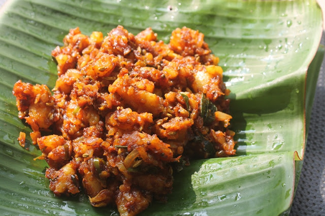 Madurai Urulai Pottalam served in banana leaf