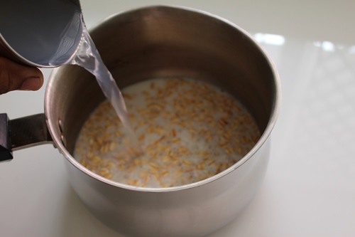 add water to rolled oats