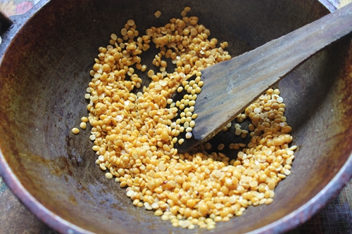 roast dal on low heat