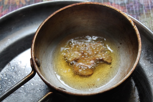 fry cashew in ghee