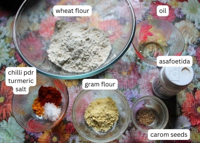 ingredients for making dhokli dough