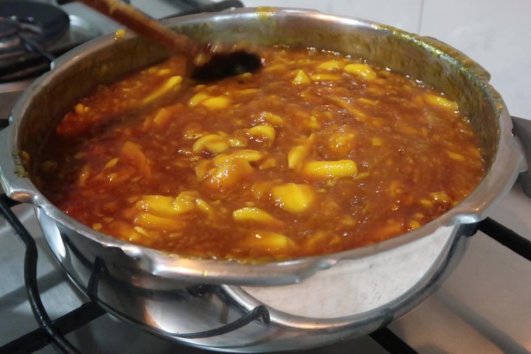 cook till jackfruit preserve thickens