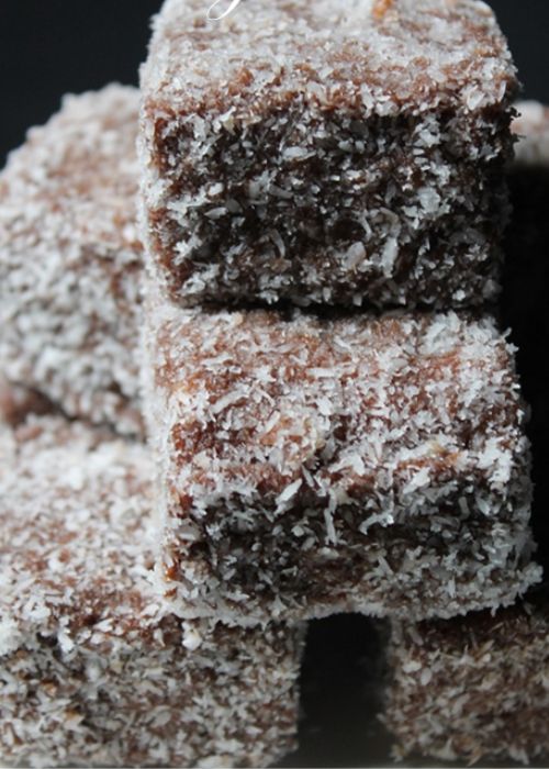 close look of lamingtons