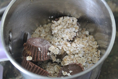chocolate covered peanut butter cups, oats in a blender