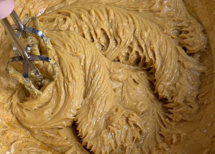creamy peanut butter cheese mix