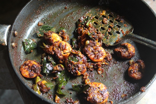 cook prawns till caramelized