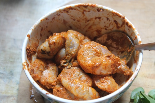 marinated prawns for prawn roast