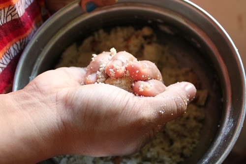 shape it into ladoo