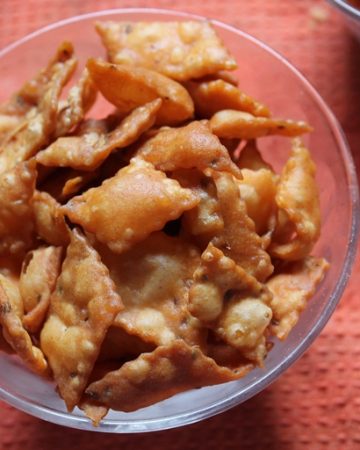 Medu Vada Recipe   Ulundu Vadai Recipe - 3