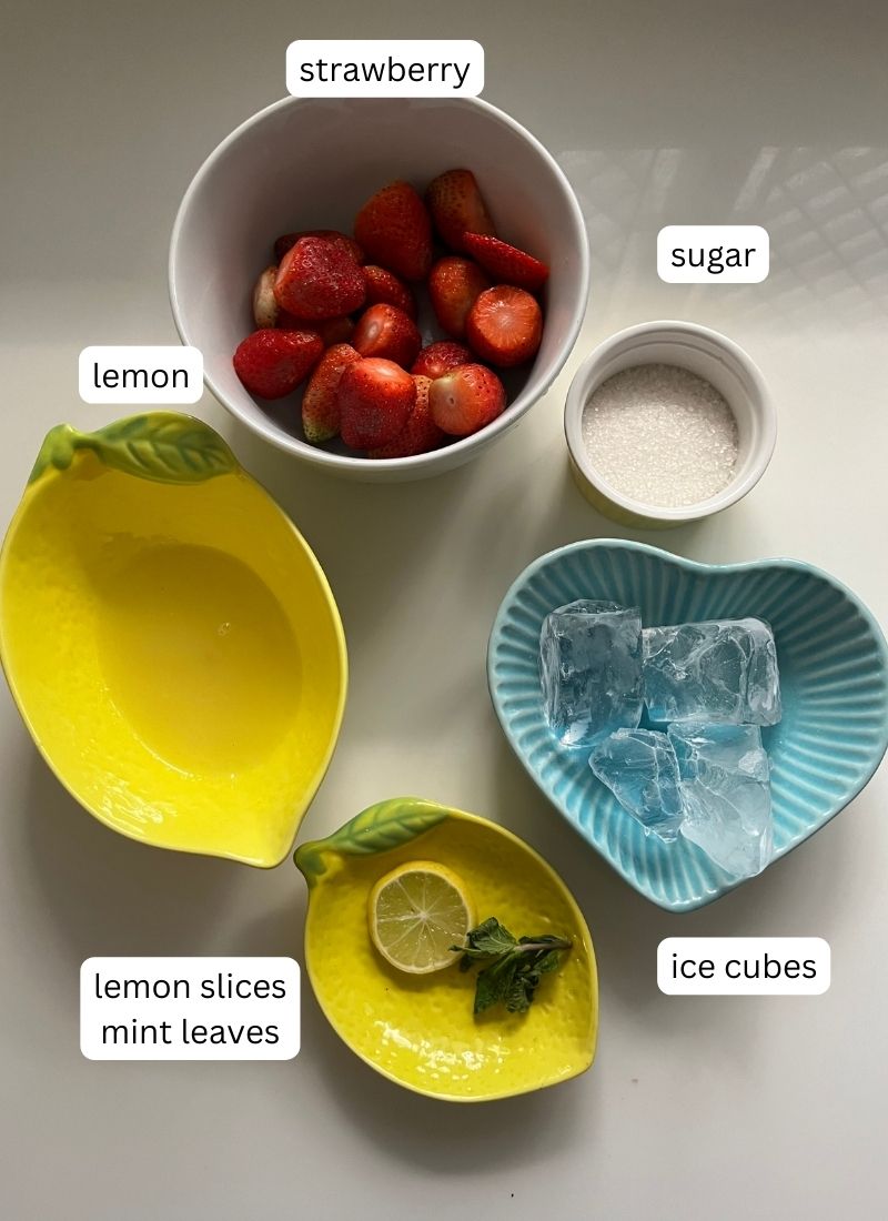 ingredients for making strawberry lemonade