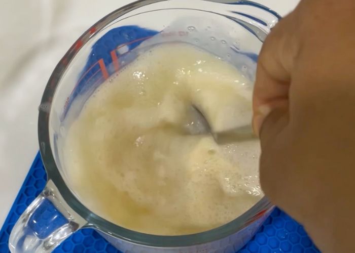 mix well your wet ingredients