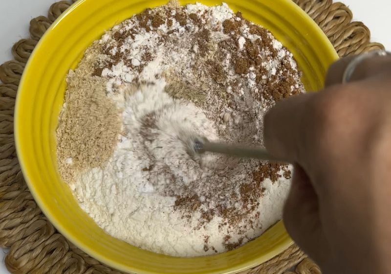 mix dry ingredients