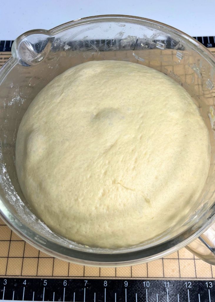 dinner rolls dough