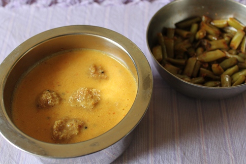 Amma's Paruppu Urundai Kuzhambu served with beans poriyal