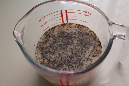mix chia seeds with milk and let it soak