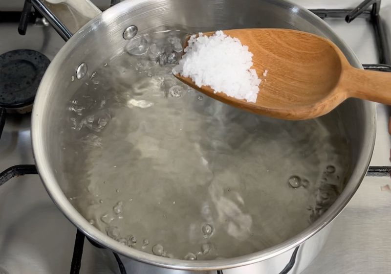 boil water and salt them well