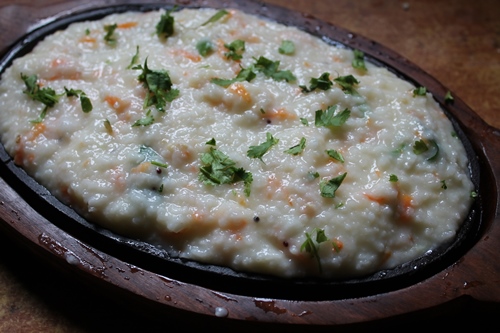 serve curd rice hot