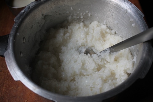 mash rice well and allow it to cool 