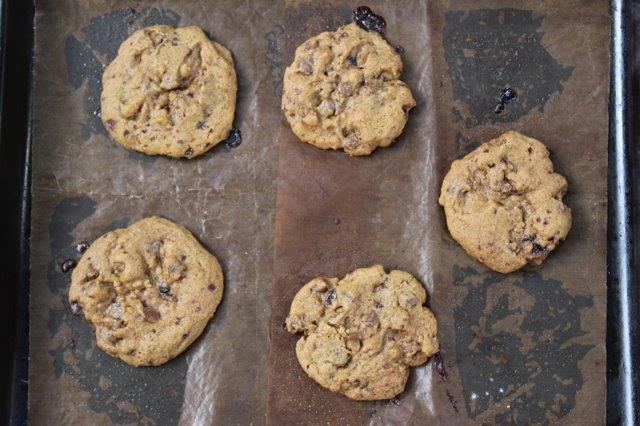 brown butter chocolate chip cookies baked