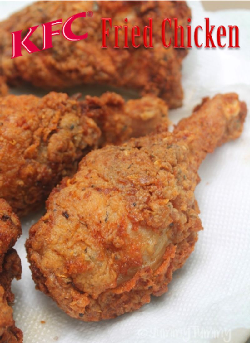 close look of the crispy texture of fried chicken