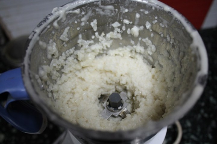 grind rice