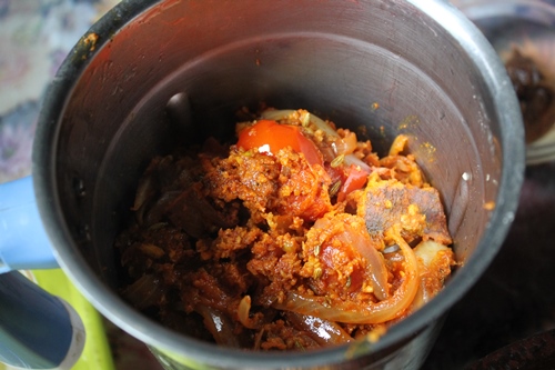 fish curry masala taken in a blender