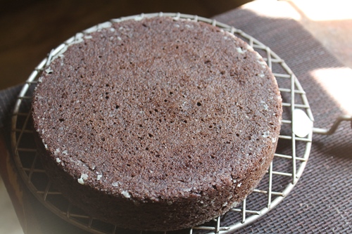 Eggless Chocolate Cake with Yogurt 