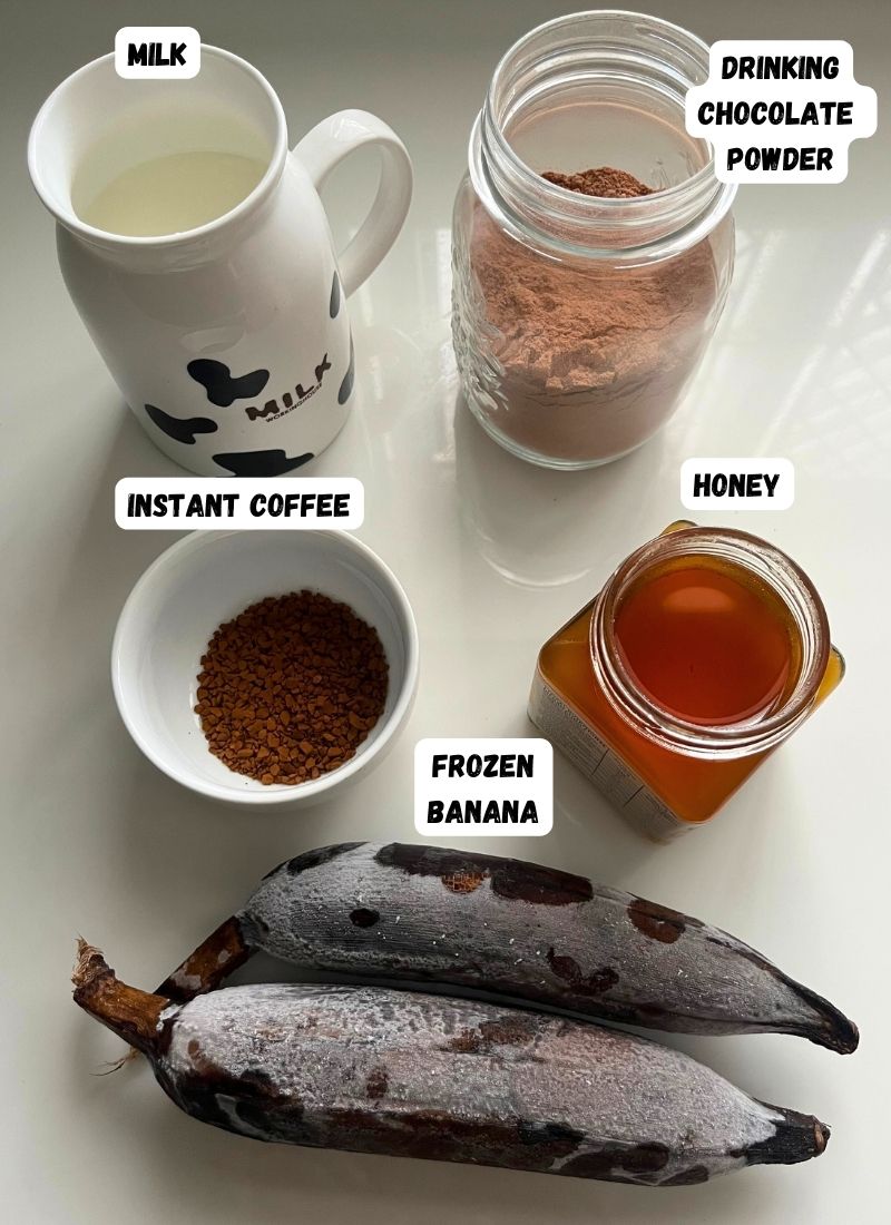 banana smoothie ingredients