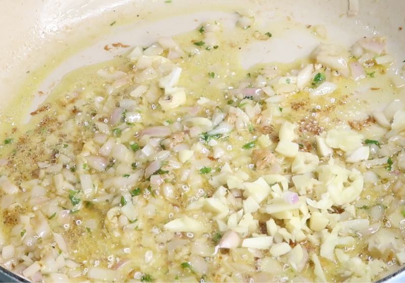 add garlic to butter for making creamy chicken pasta